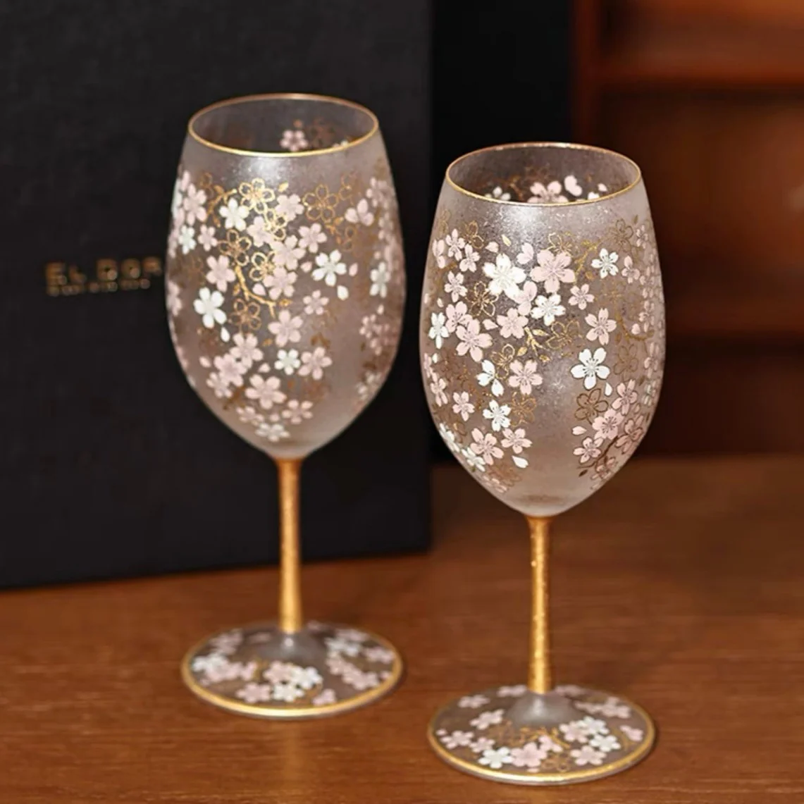 Aderia Sakura Gold-Trim Frosted Wine Glass - Image 8