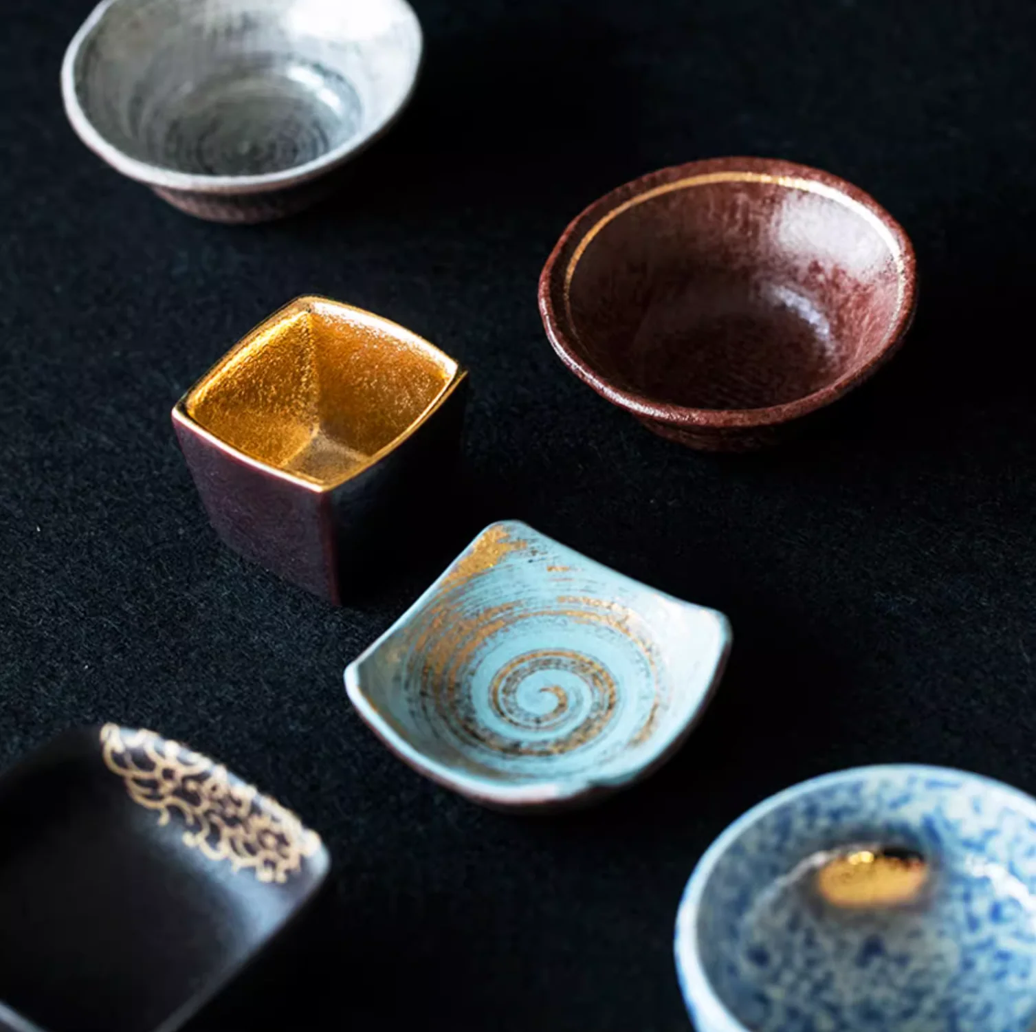 Arita Ware Gold and Silver Decorative Dessert Plate Gift Set - Image 14
