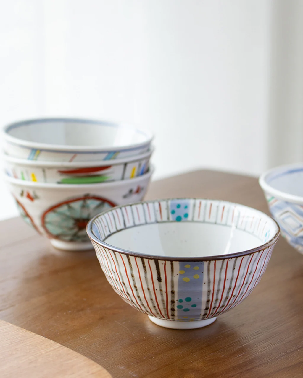 Arita Ware Hand-Painted Floral Rice Bowl – Housewarming Gift - Image 10