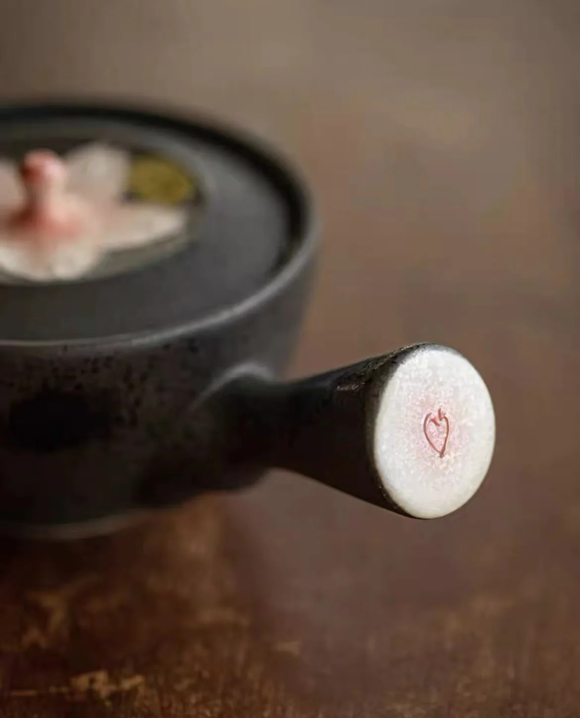 Arita-Yaki Kiln-Transformed Sakura Teapot Set - Image 5