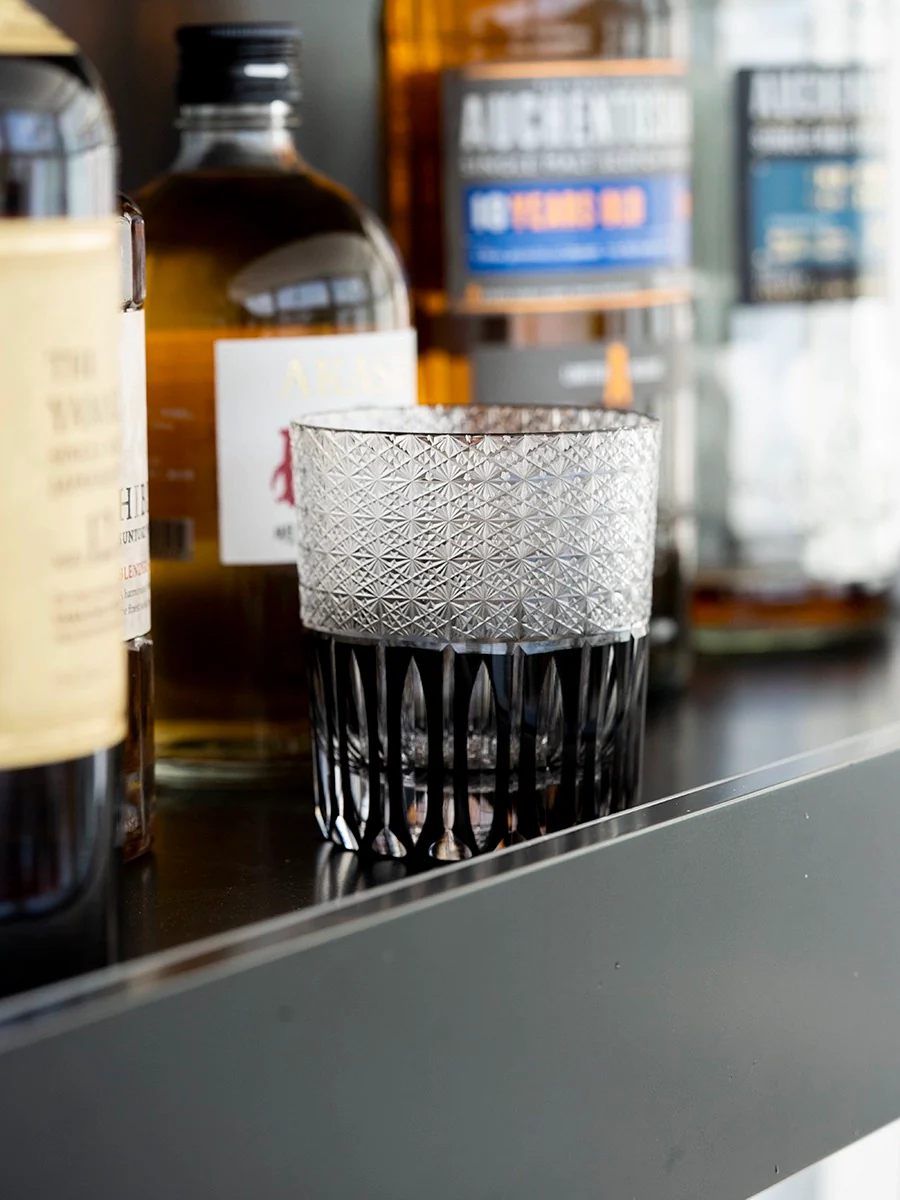 Edo Kiriko Hand-Carved Rainy Night Whiskey Glass - Image 4