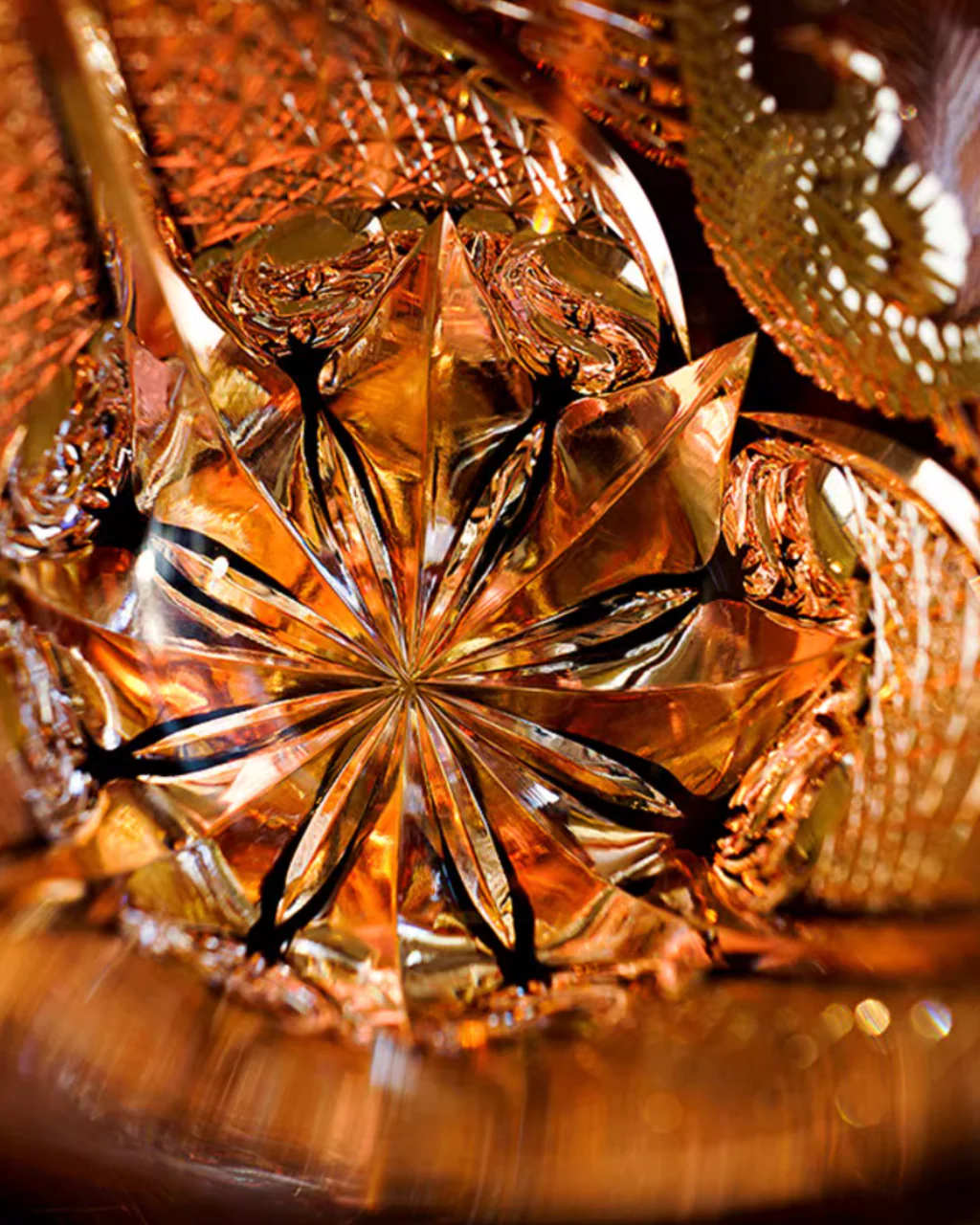 Edo Kiriko Hand-Carved The Phoenix Whiskey Glass - Image 5