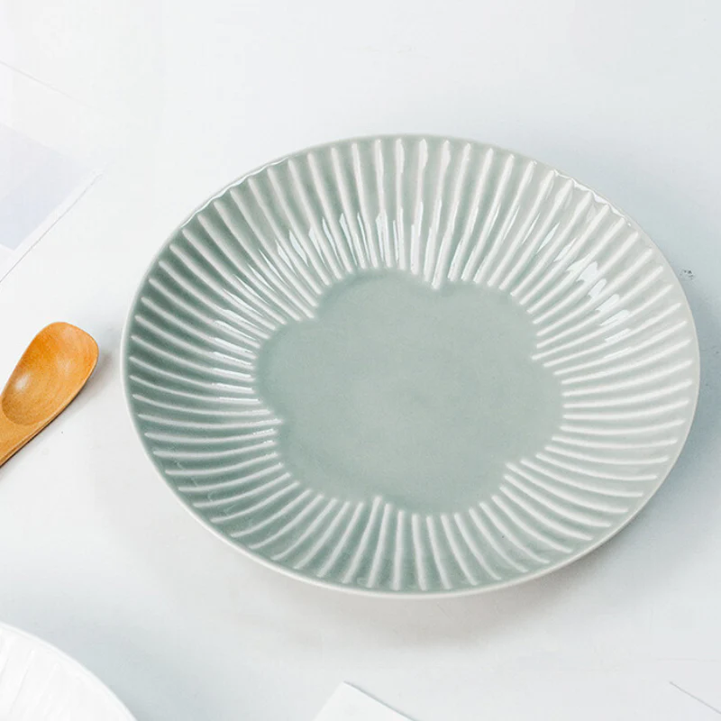 Hasami Ware Flower Fuwari Plate Pair Set - Image 3