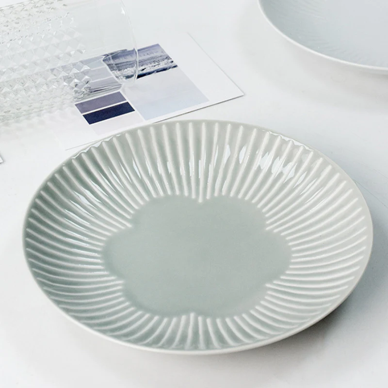 Hasami Ware Flower Fuwari Plate Pair Set - Image 5