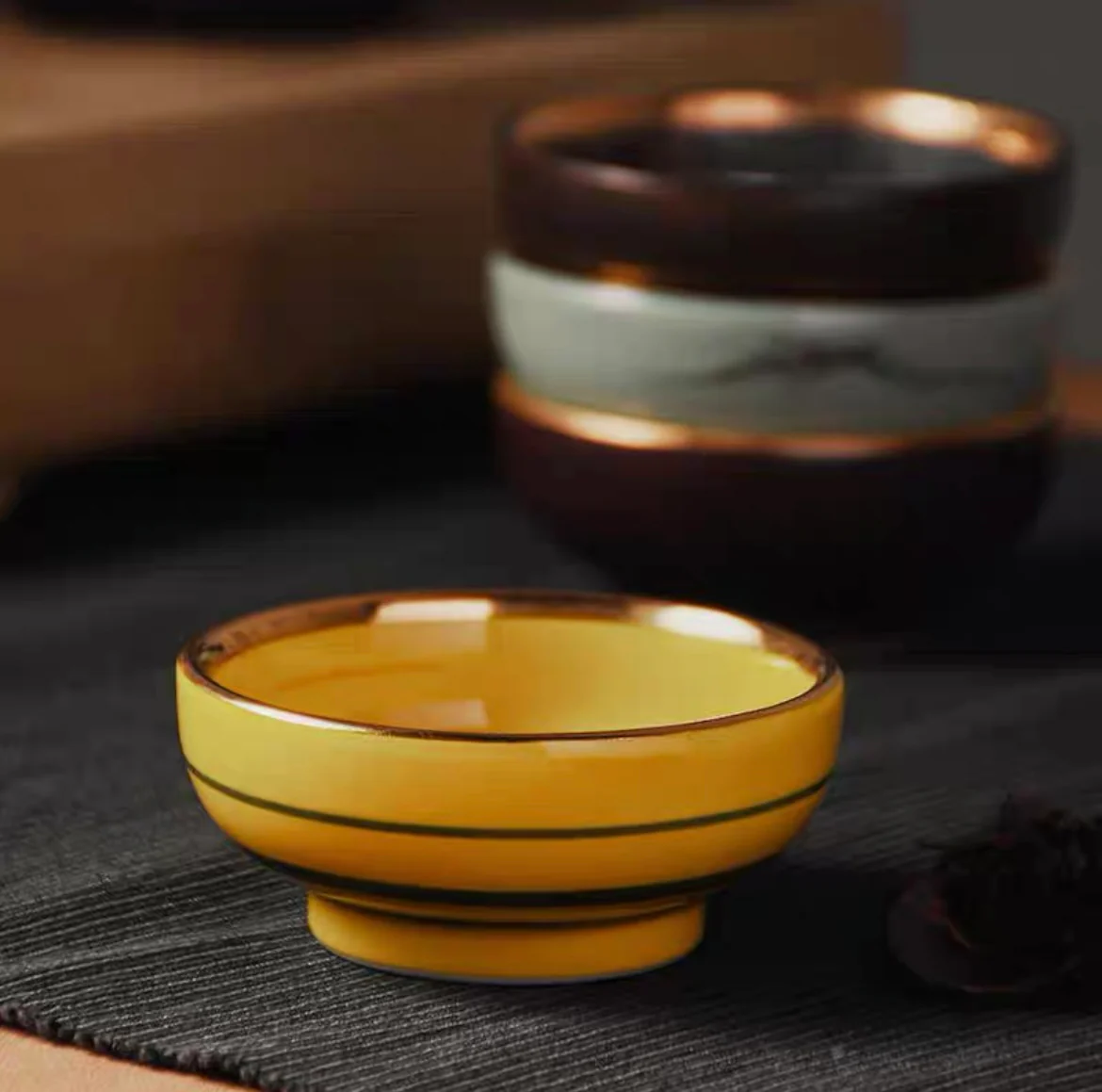Hasami-Yaki Vintage Kin'e Chawan Set - Image 3
