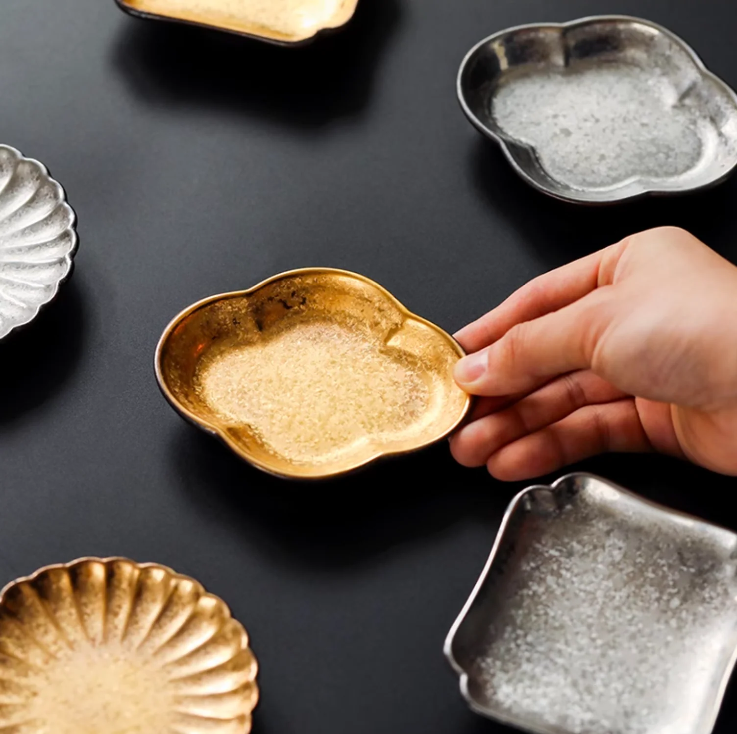 Hasami Ware Toyotsu Handcrafted Gold and Silver Decorated Dessert Plate Gift Set - Image 13