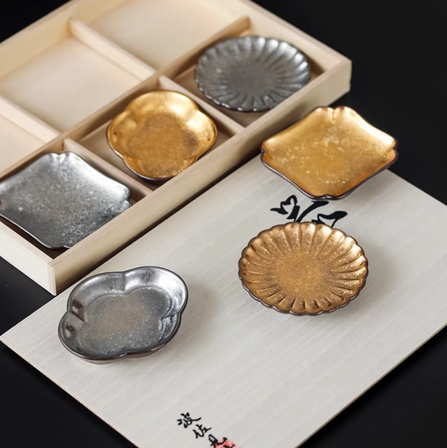 Hasami Ware Toyotsu Handcrafted Gold and Silver Decorated Dessert Plate Gift Set - Image 9