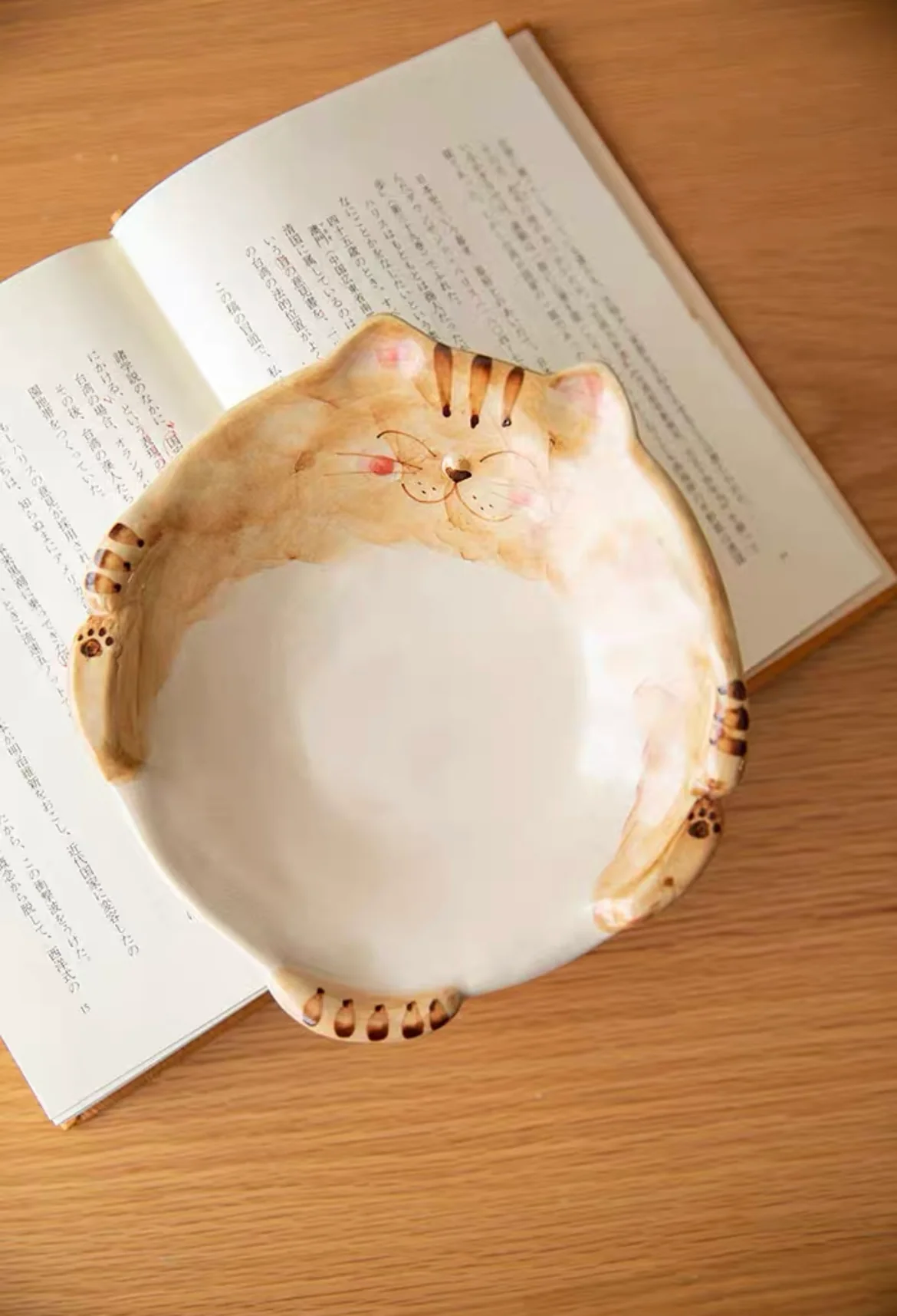 Hasami-Yaki Kikuyoshi Kiln Hand-Painted Lucky Cat Rustic Ceramic Plate - Image 20