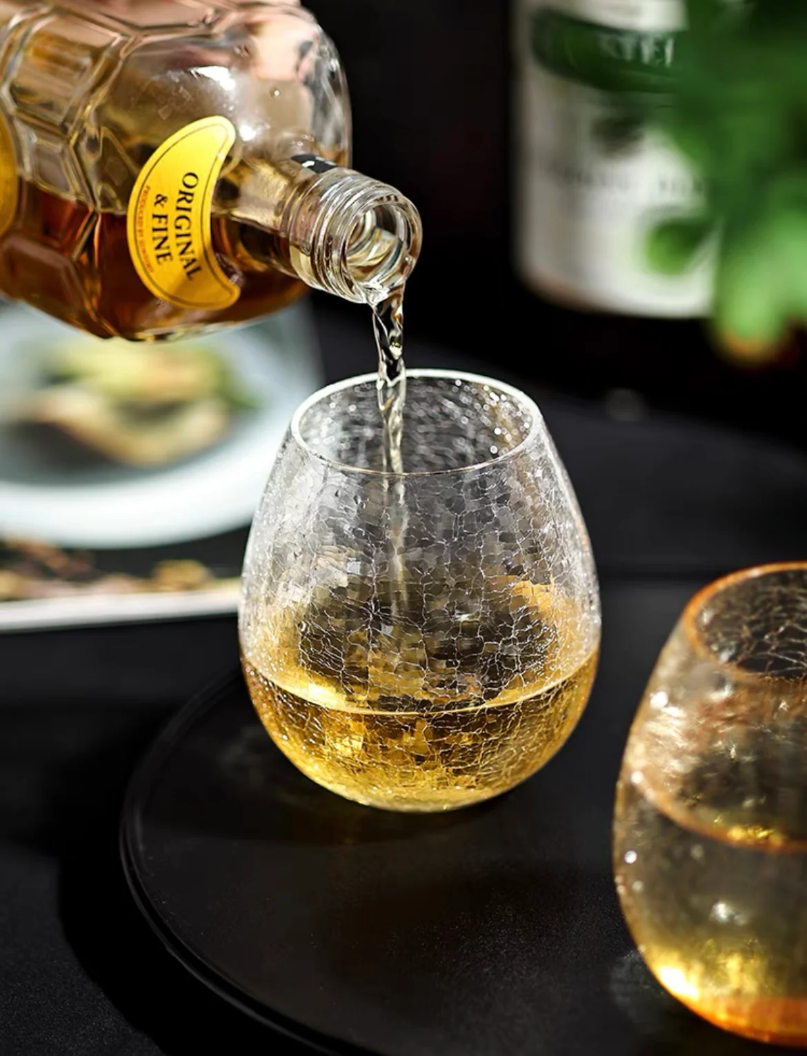 Hirota Glass Crackle Pattern Whisky Glass - Image 2