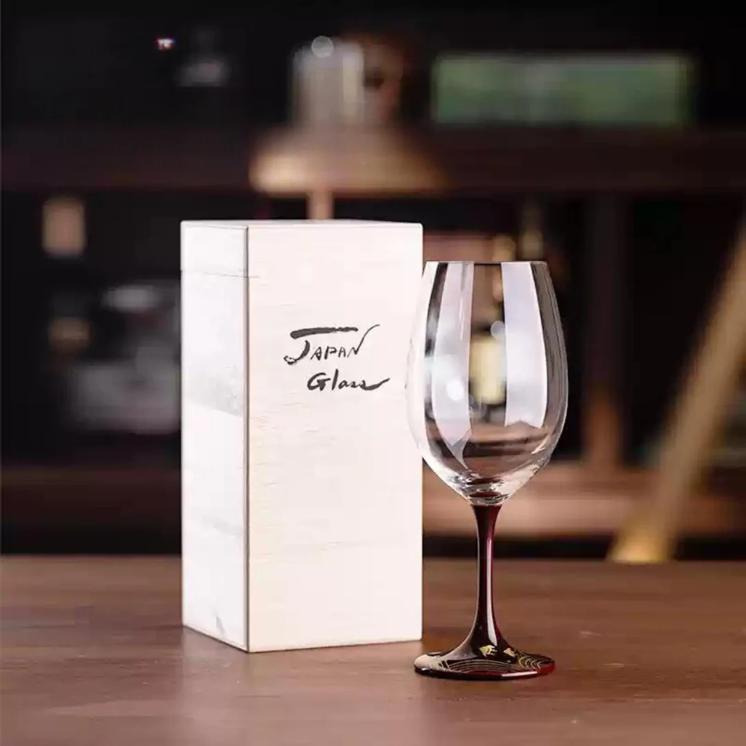 Kasane Handcrafted Lacquer Crystal Wine Glass - Image 18