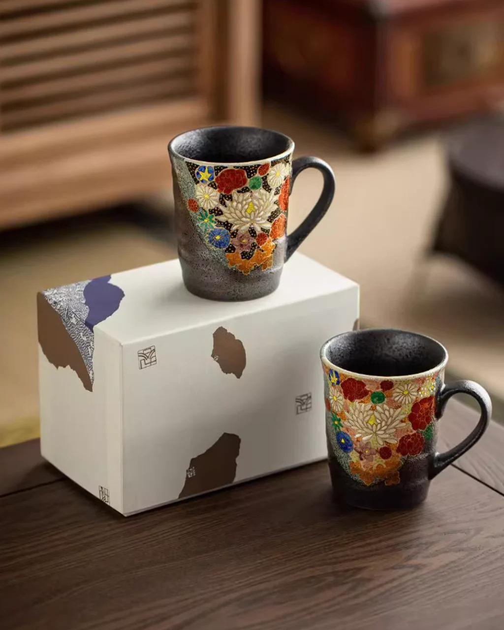 Kutani Ware Handcrafted Golden Floral Couple Mug Set – Wedding Gift - Image 5