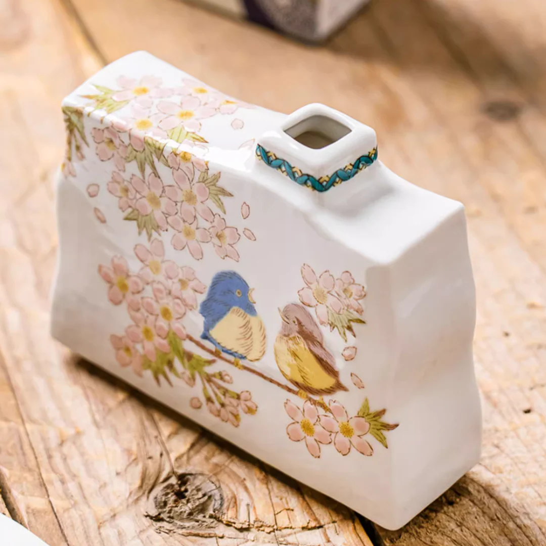 Kutani Ware Sakura & Sparrow Vase - Image 9