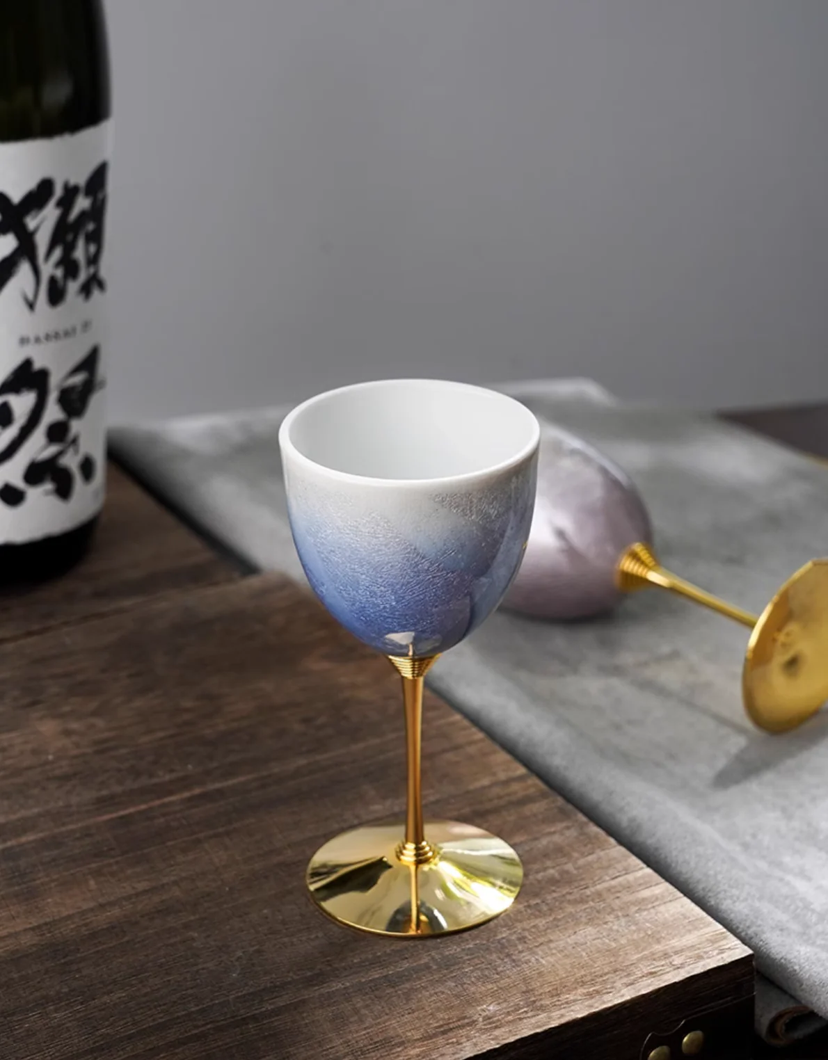 Kutani Ware Silver Two-Tone Ceramic Wine Glass Set - Image 3