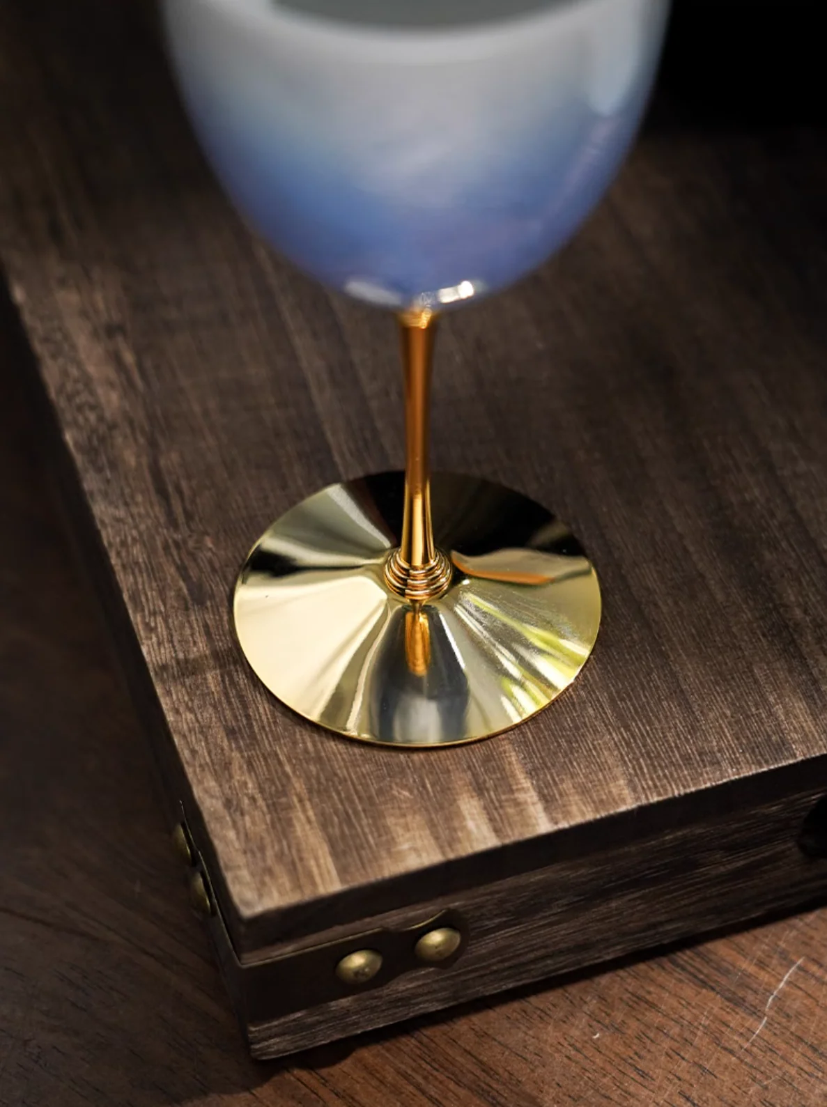 Kutani Ware Silver Two-Tone Ceramic Wine Glass Set - Image 4