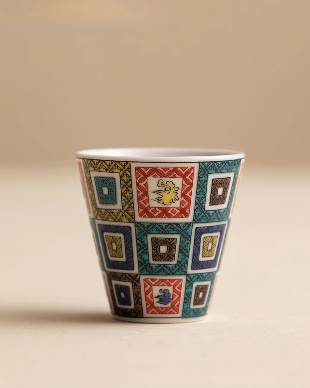 Kutani Ware Traditional Hand-Painted Gongfu Tea Set – Gift Box Edition - Image 6