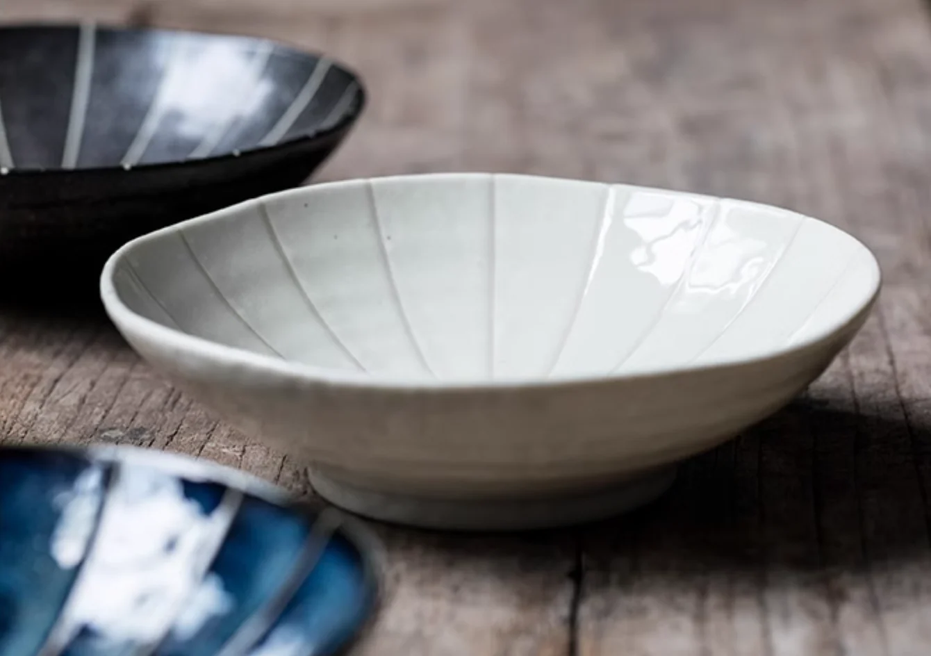Mino Ware Underglaze Tokusa Plate - Image 5