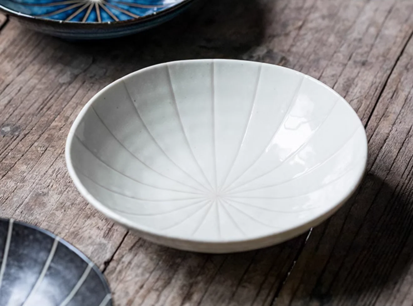 Mino Ware Underglaze Tokusa Plate - Image 7