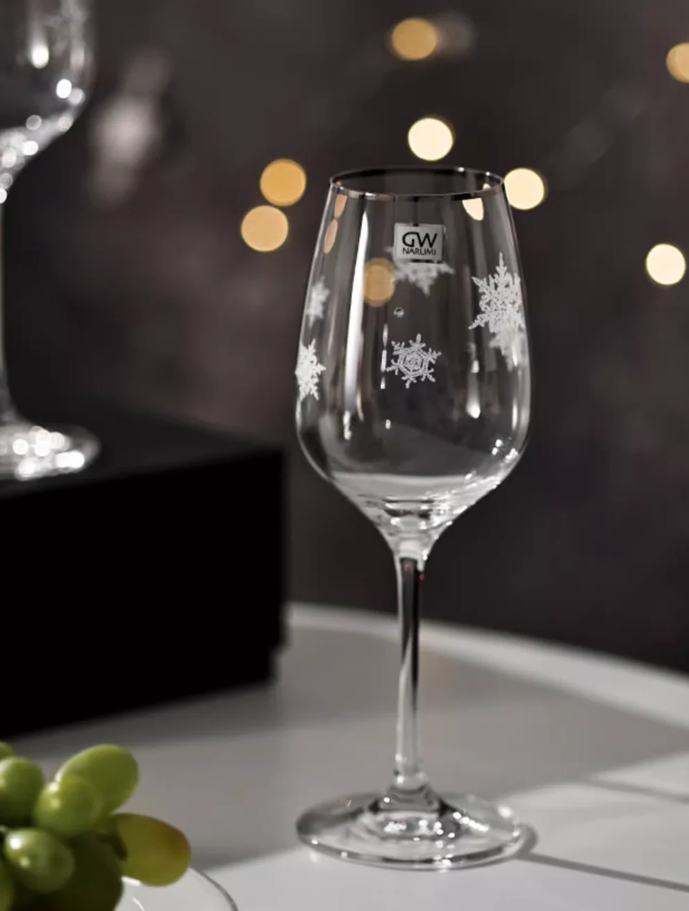 Narumi Snowflake Star Crystal Wine Glass Gift Set - Image 12