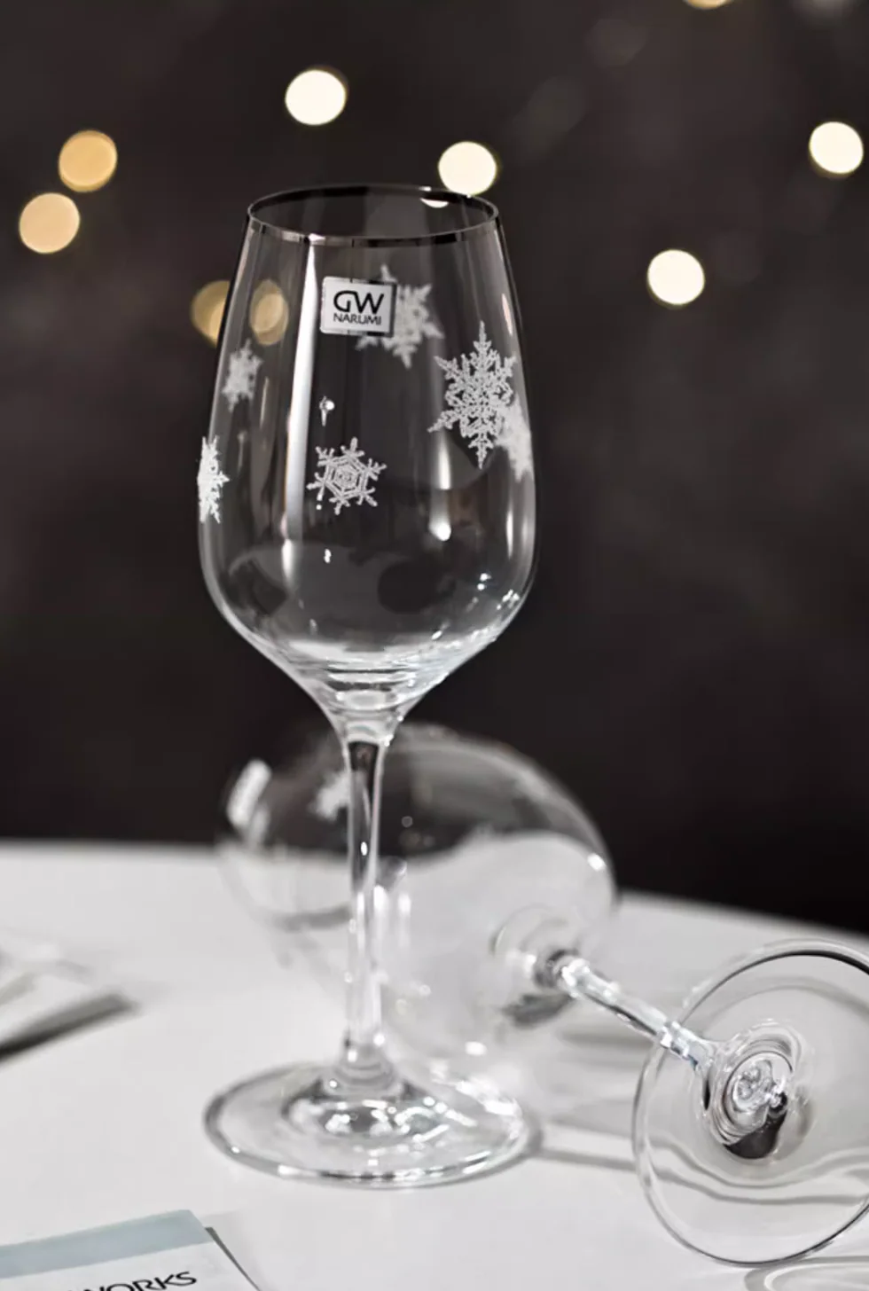 Narumi Snowflake Star Crystal Wine Glass Gift Set - Image 3
