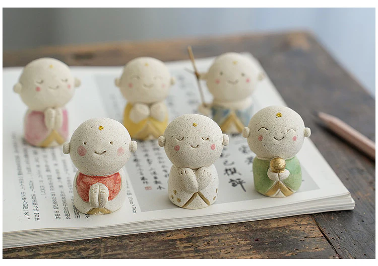 Seto Ware Handcrafted Jizo Bodhisattva – Zen-Inspired Desk Decoration - Image 8