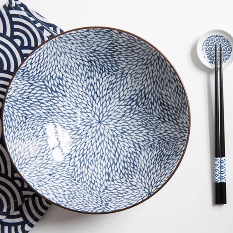 Showa Seito Cone Shaped Ramen Bowl - Image 3