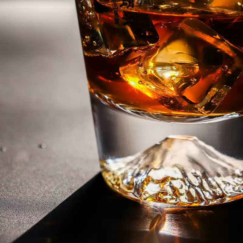 Tajima Glass Mount Fuji Whiskey Glass - Image 2