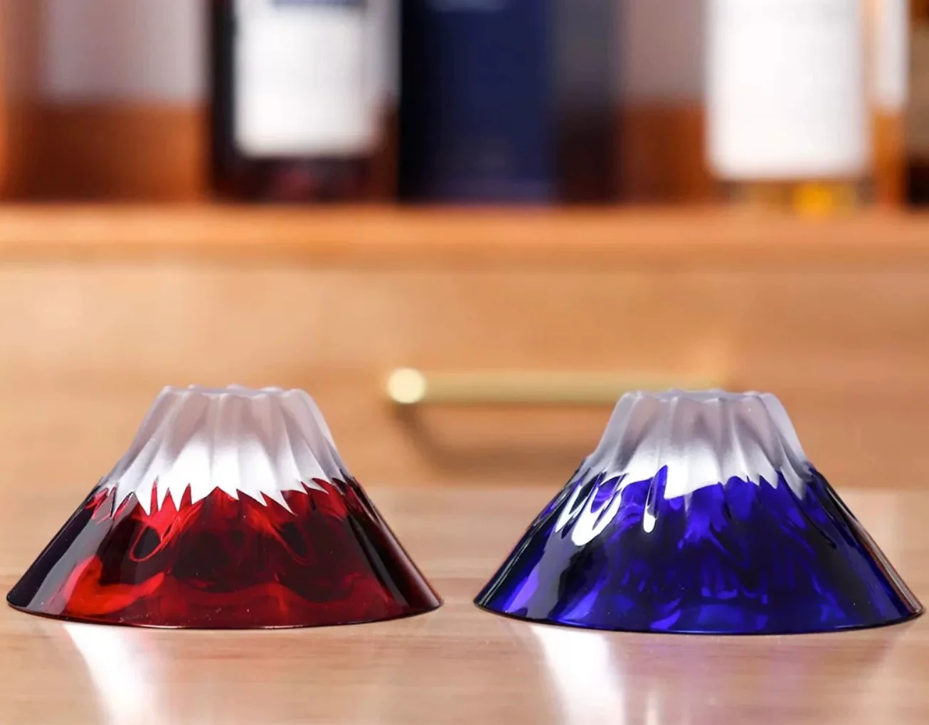 Tajima Mount Fuji Sake Cup Set - Image 13
