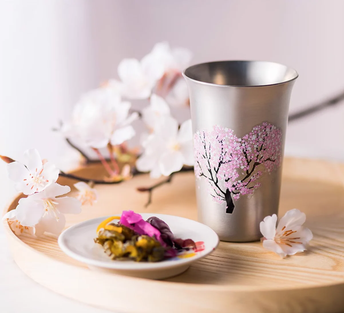 Three Snow Temperature-Sensitive Color-Changing Tin-Copper Beer Mug - Image 6