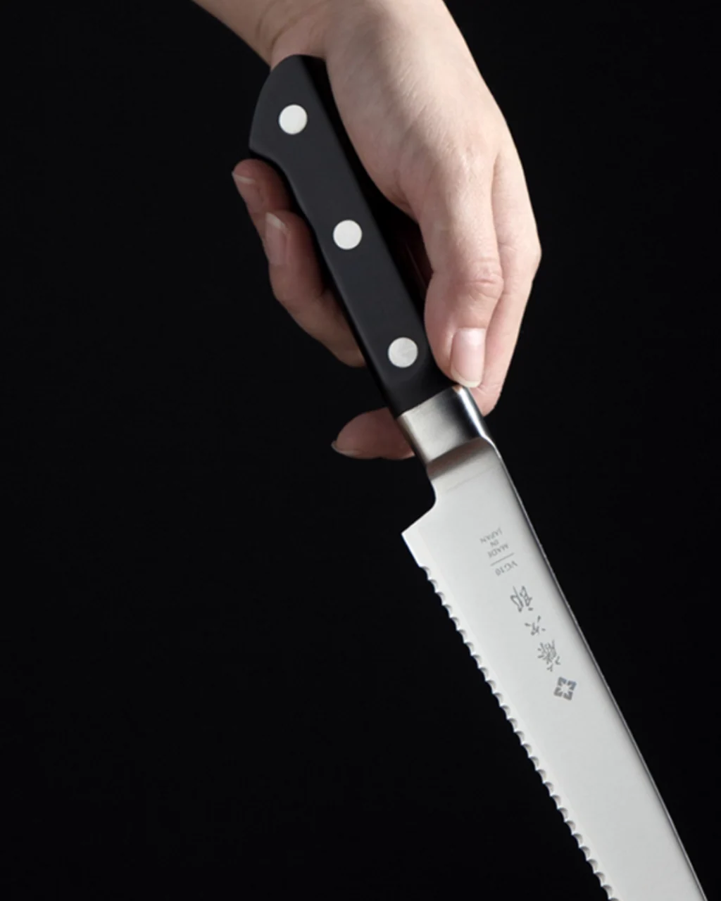 Tojiro VG10 Bread Knife – F828 - Image 5
