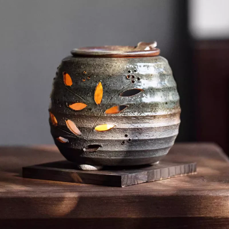 Tokoname Ware Shiryugama Chakoro Tea Incense Burner - Image 6