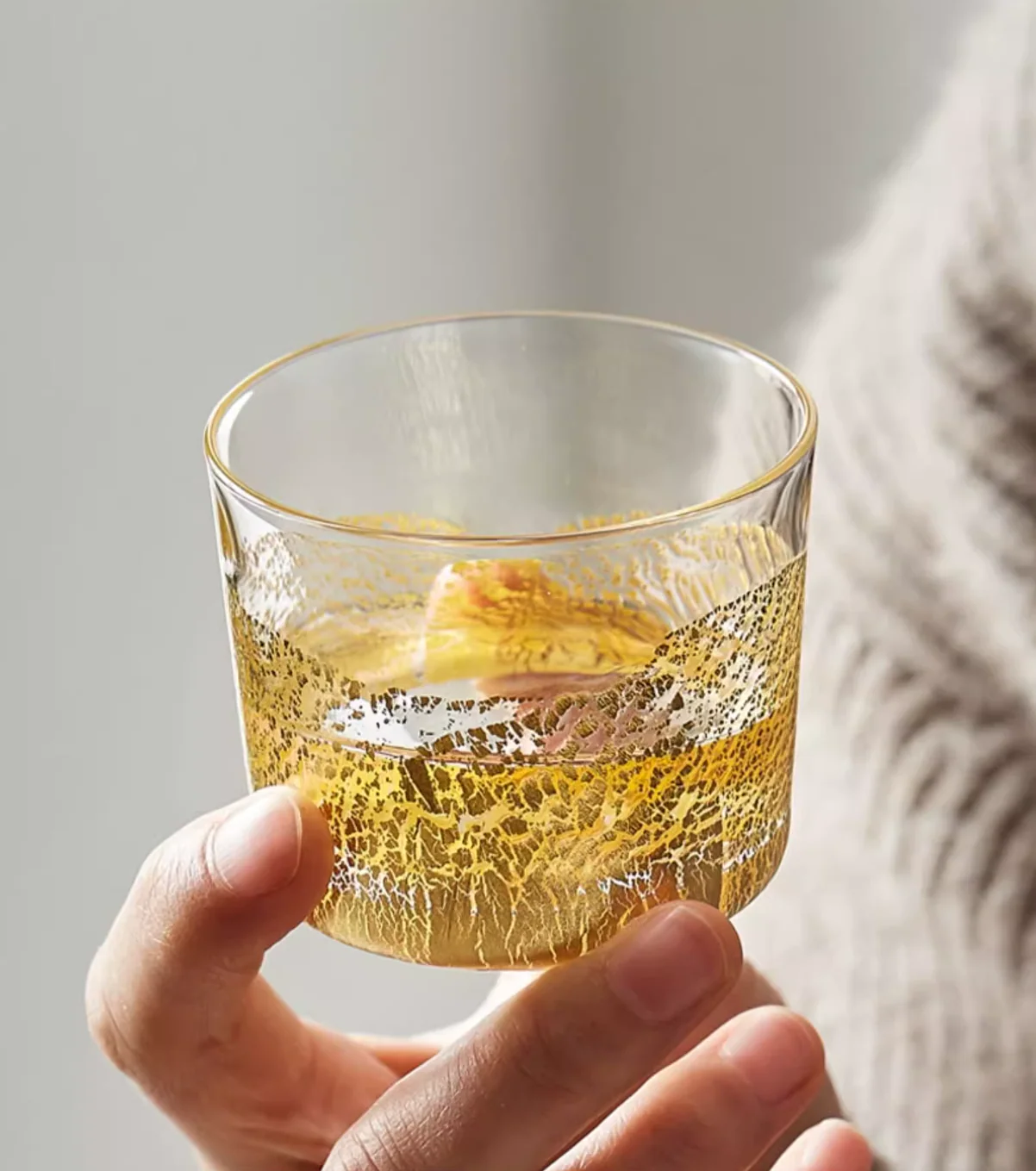 Toyo-Sasaki Gold Leaf Crystal Decanter - Image 5
