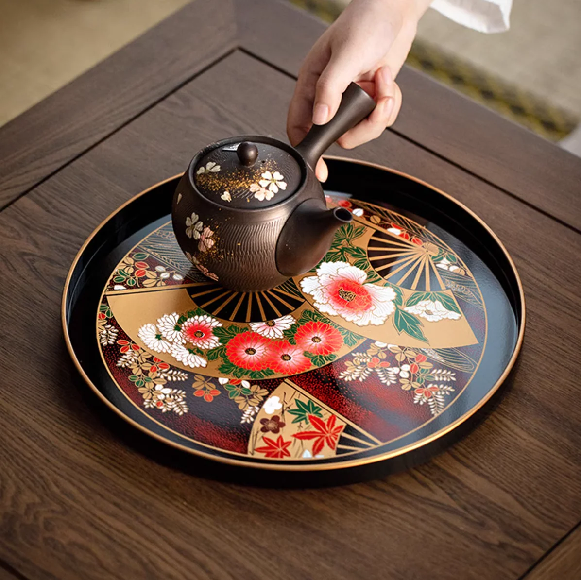 Yamanaka Shikki Gold Leaf Dancing Fan Tray - Image 7