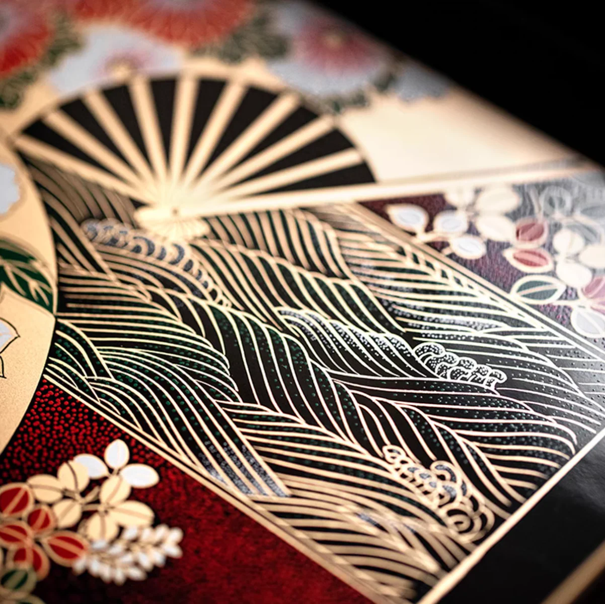 Yamanaka Shikki Gold Leaf Dancing Fan Tray - Image 9